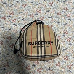 Burberry Pouch