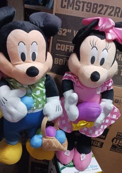Mickey & Minnie Mouse 