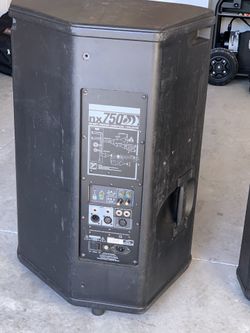 Yorkville NX-750p DJ Speakers