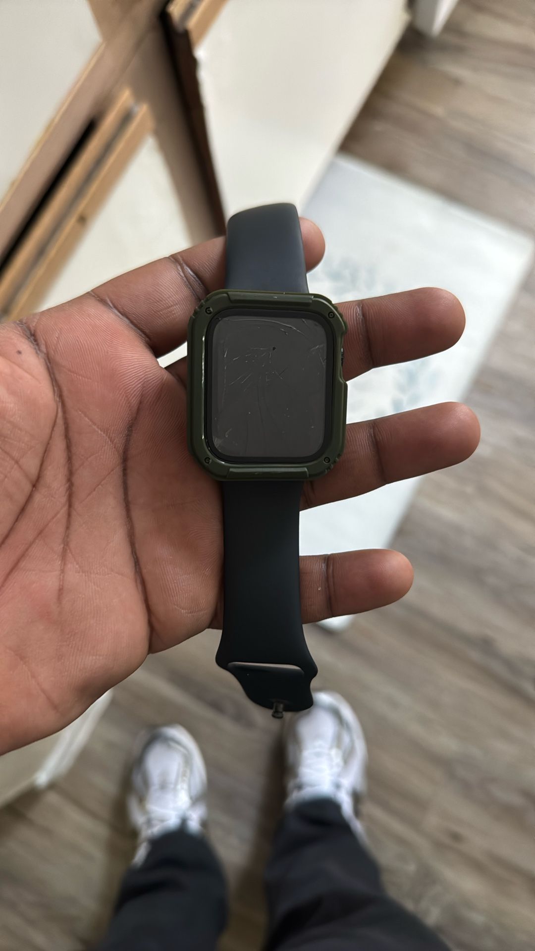 Apple Watch(Comes With Case)