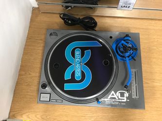 Technics SL-1200M3D Direct Drive Turntable / DJ Record Player