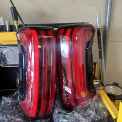 Toyota tundra Taillights 3rd Generation 