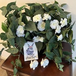 Easter Springtime Floral Arrangement Centerpiece 