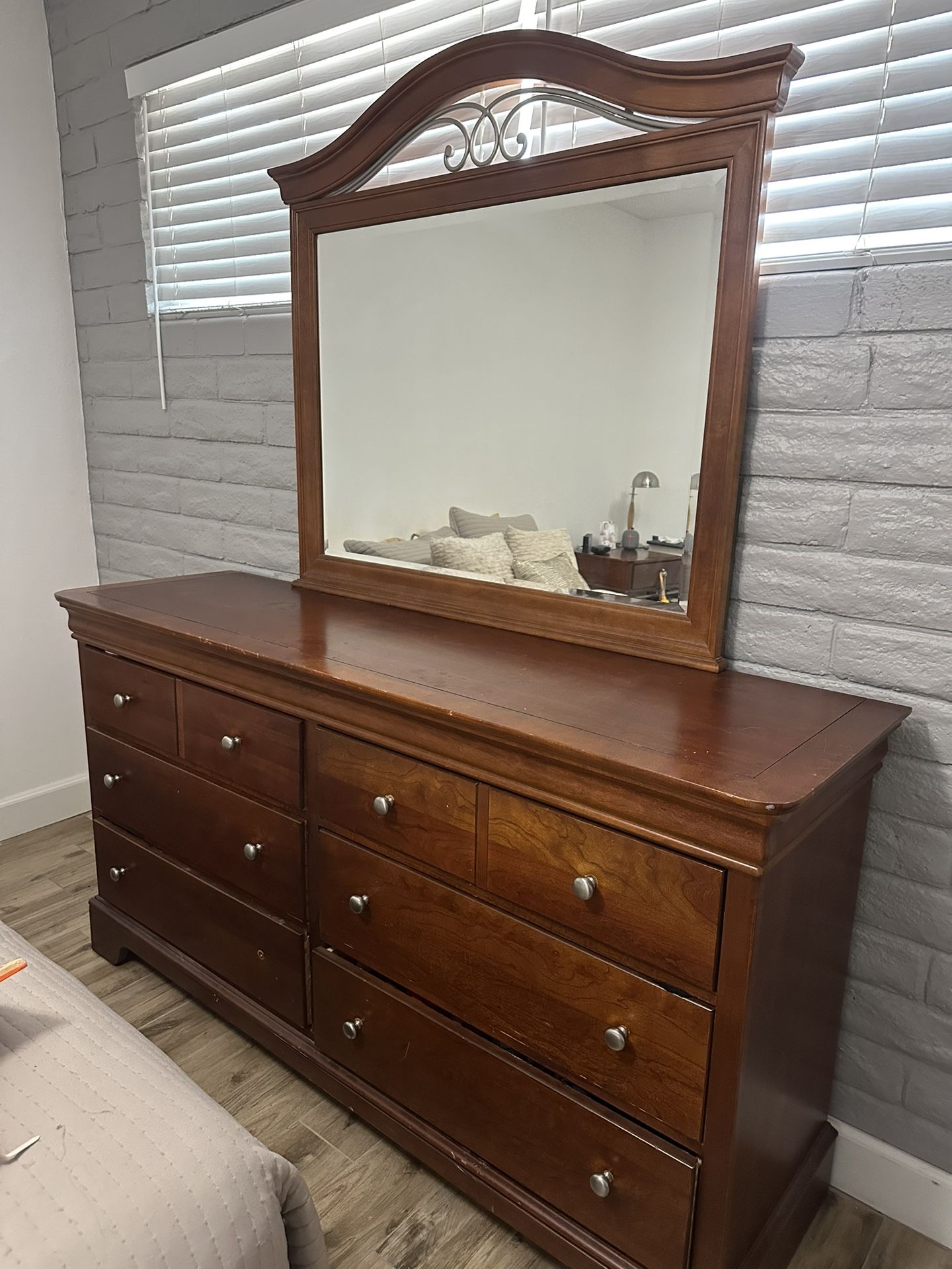 Wooden Dresser With Mirror