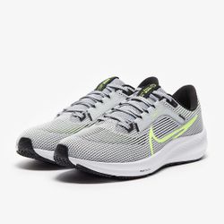 Nike Men's Air Zoom Pegasus 40 Running Shoes, Wolf Grey Volt Size 11 New
