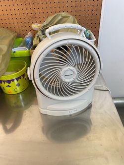 Honeywell 9” portable table fan