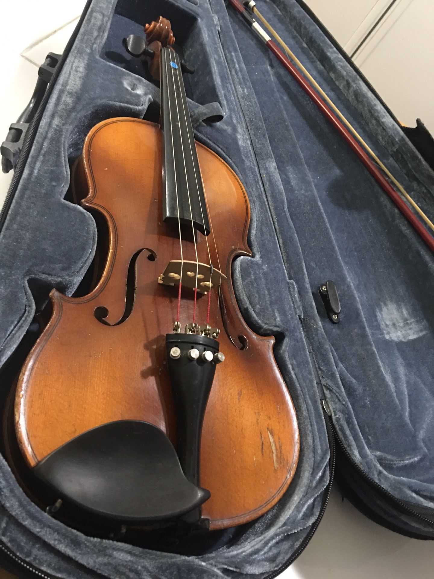 Nagaya Sazuk 220 3/4 violin with case local pick up only