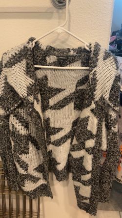 Express xs Cardigan 