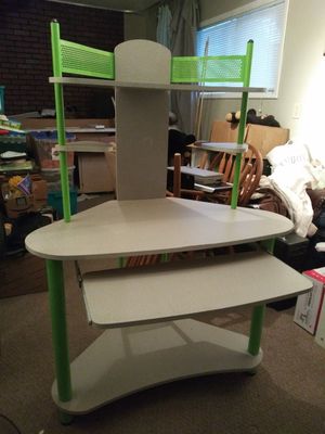 New And Used Corner Desk For Sale In Lynnwood Wa Offerup