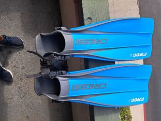 Cressi Blue Frog Fins Scuba Diving Size M-L size
