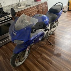 2002 Suzuki SV650S