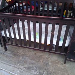 Baby Crib 