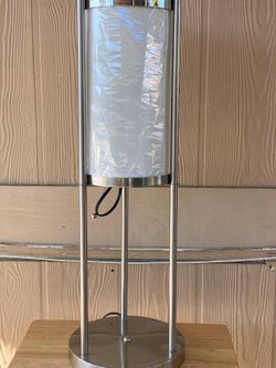 Table lamp