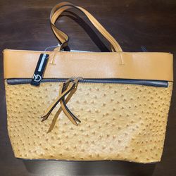 New Directions Blaire Faux Ostrich Purse Brand New