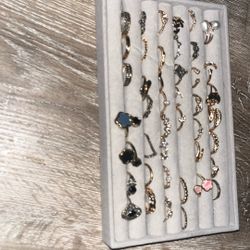 Each Ring 4$ / 10 Rings For 30$ 