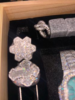 Moissanite rings