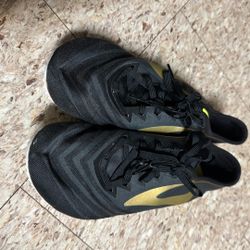 Brooks QW-K v3 Track Spikes - Size 7.5