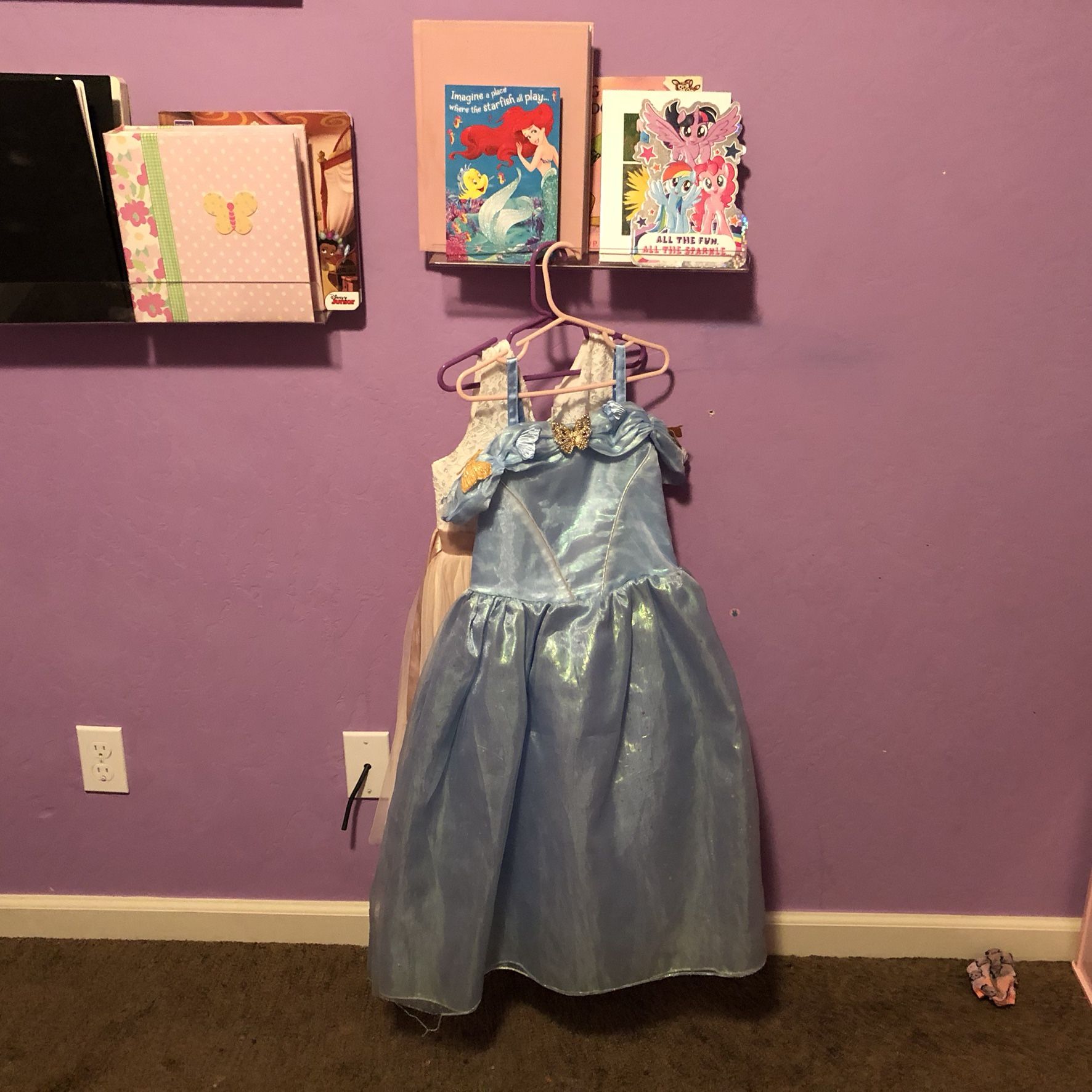 Cinderella costume $16