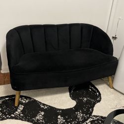 Black Love Seat