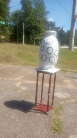 New 26 in floor vase