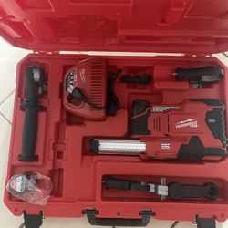 Milwaukee 2306-22