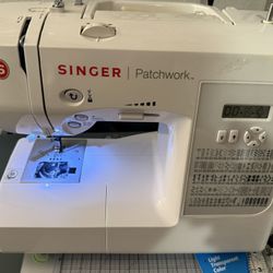 Singer Patchwork  Sewing Machine 