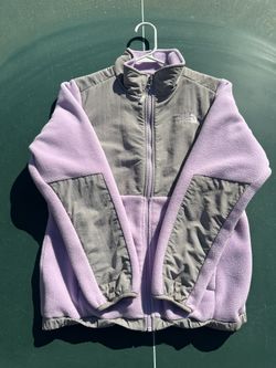 Woman’s NORTHFACE jacket