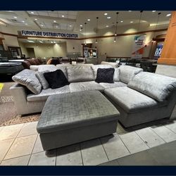 *Living Room Special!!!*---Flexible Lima Gray Fabric Sectional Sofa W/Ottoman---Delivery And Financing Available👌