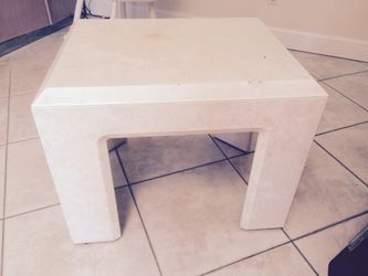 End table