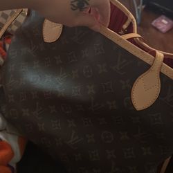 Neverfull MM Louis Vuitton Purse