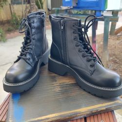 Madden Girl Carra Pari black Boots (Wm6)