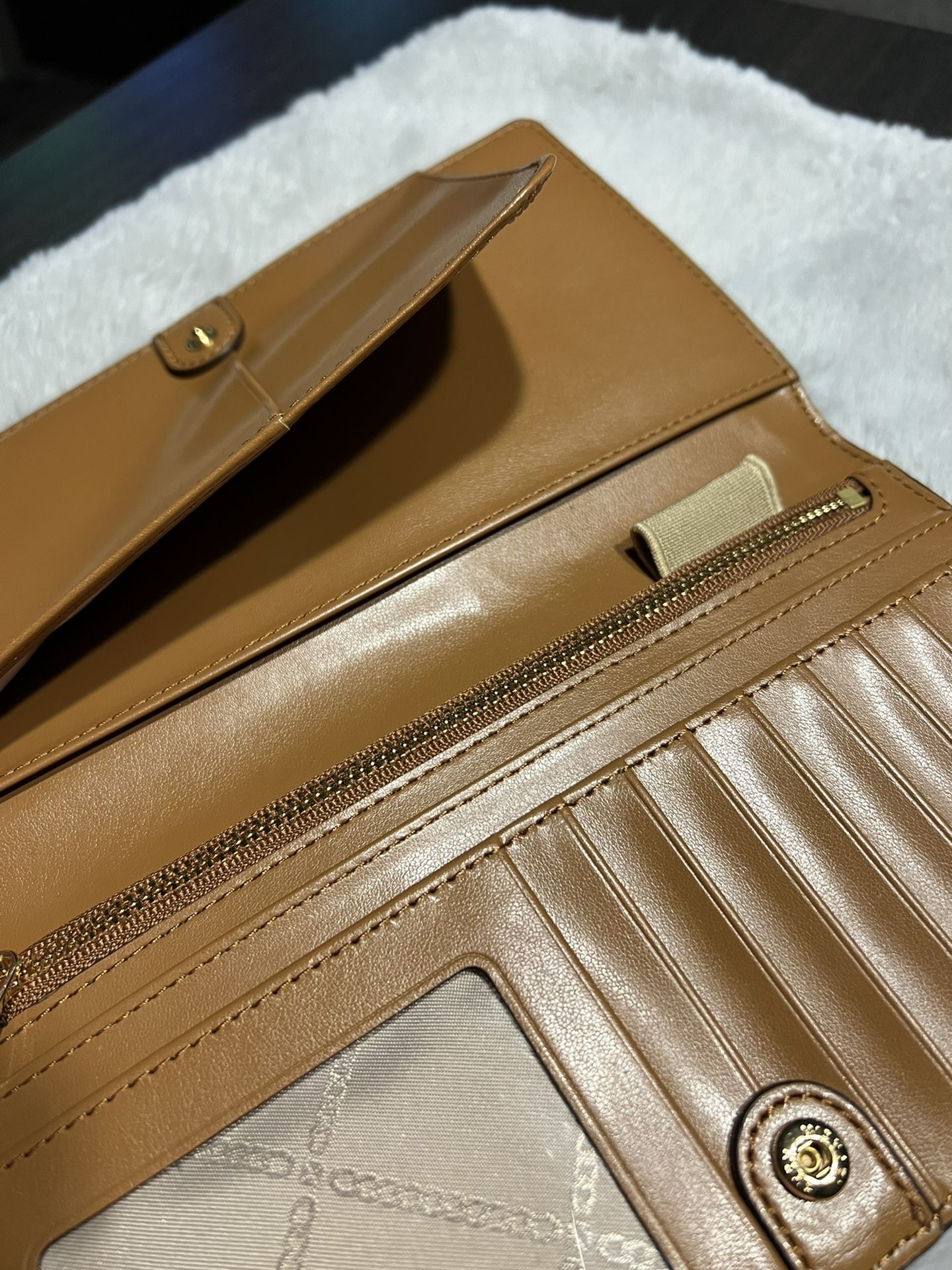 Michael kors 2025 bedford legacy wallet