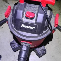 Bauer 6 Gal. shop vac