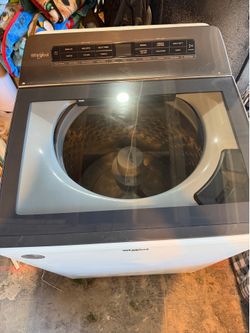 ✨ Lightly Used Whirlpool Smart Washer & Dryer Set – $1,000 OBO ✨