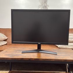 Monitor 24in LG 