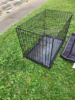 Dog Cage Crate Medium with Mat