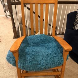 Rocking Chair 
