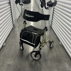 OasisSpace upright rollator walker, ultralight deluxe, never used