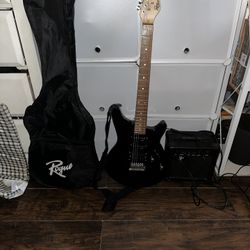 Rogue Rocketeer Electric Guitar Pack Black