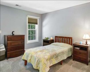 Twin bed set