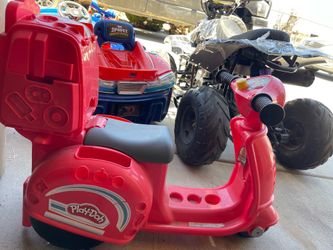 Playdoh pizza delivery scooter