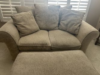 Love Seat/ottoman