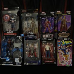 Action Figures Sold By Lot Of 