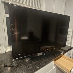 50 Inch Samsung TV with remote