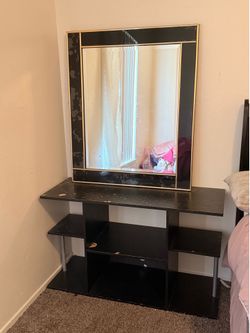 Free dresser and mirror