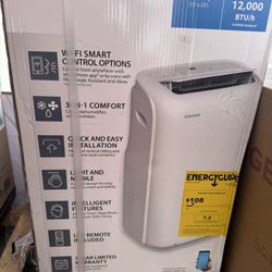 12,000 BTU / 8,000 SACC PORTABLE AIR CONDITIONER and Dehumidifier with Remote