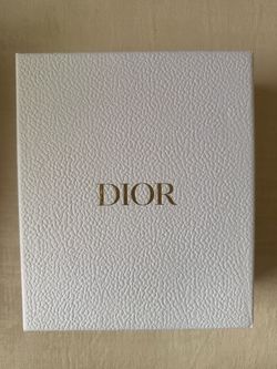 Dior Hairbrush + J’adore Mist Set