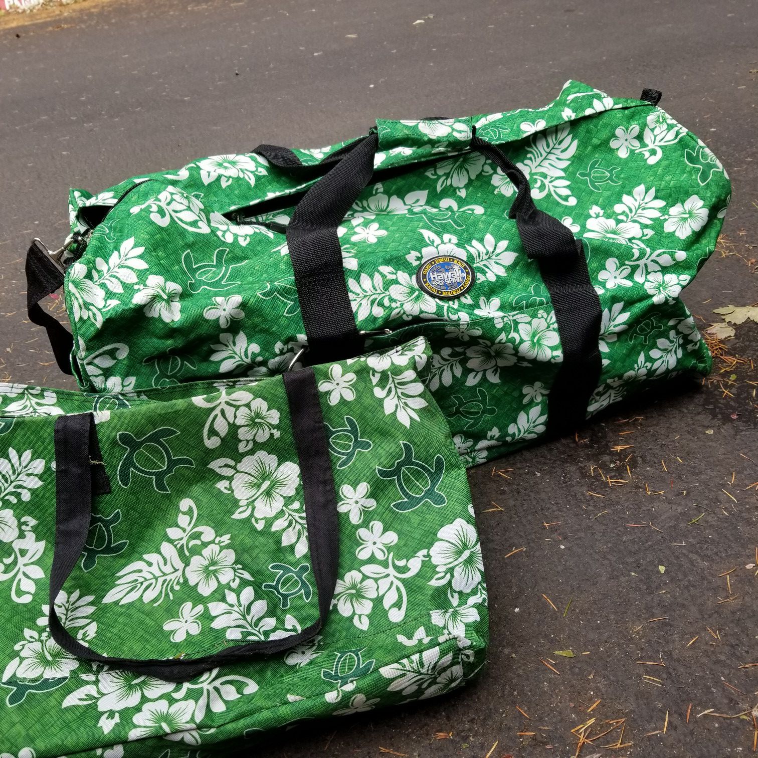 Large duffel and tote bag Hawaiian EUC