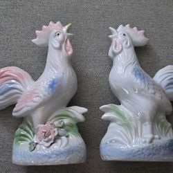 Set Of 2 Vintage Roosters