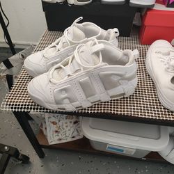 Nike Uptempo Size Mens 9.5